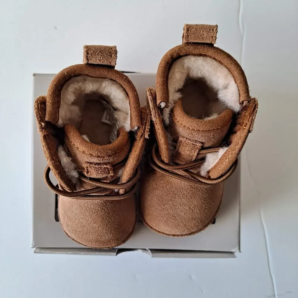 NWB UGG Baby Neumel Suede Wool Lined Ankle Boots Chestnut Kids Infant Size 0/1